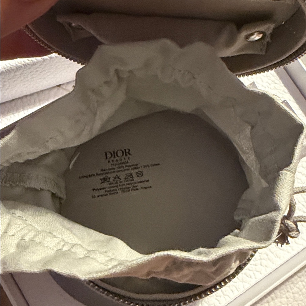 Dior Jewelry travel small case with Miss Dior mini Perfume - Picture 7 of 9